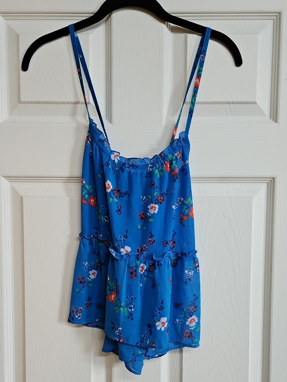 Hollister Blue Floral Spaghetti Strap Women’s Top Small